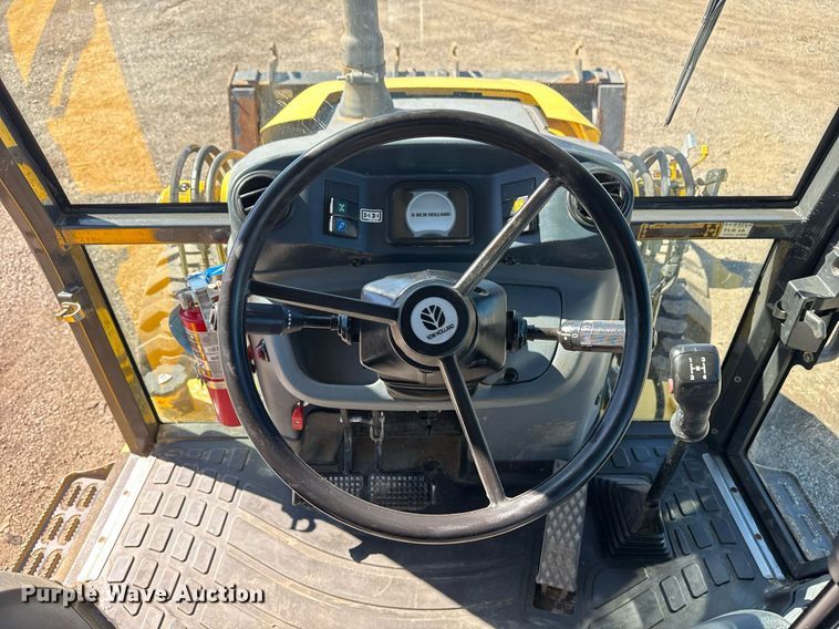 image for item EG2578 2014 New Holland B95C backhoe