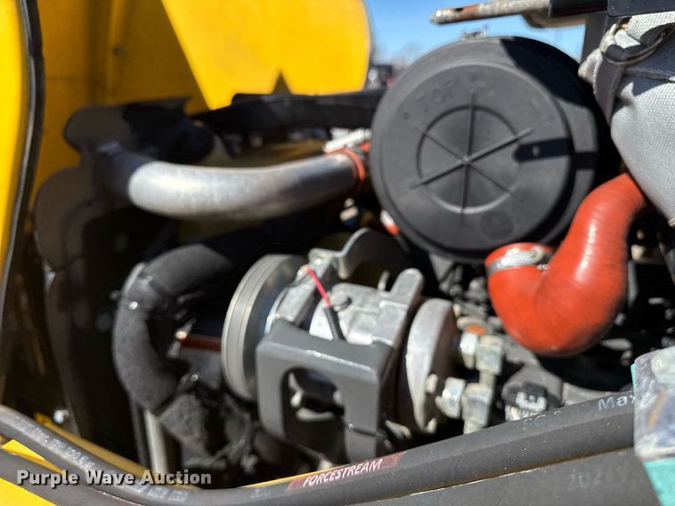 image for item EG2578 2014 New Holland B95C backhoe