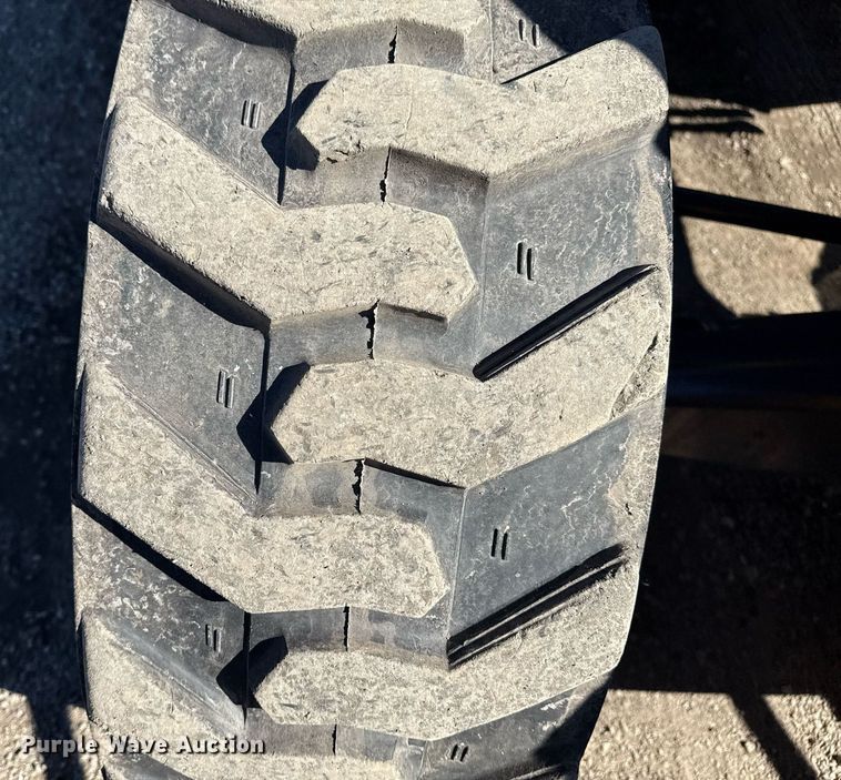 image for item EG2578 2014 New Holland B95C backhoe