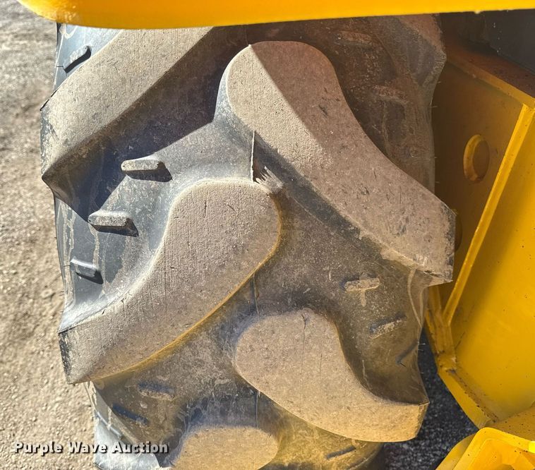 image for item EG2578 2014 New Holland B95C backhoe