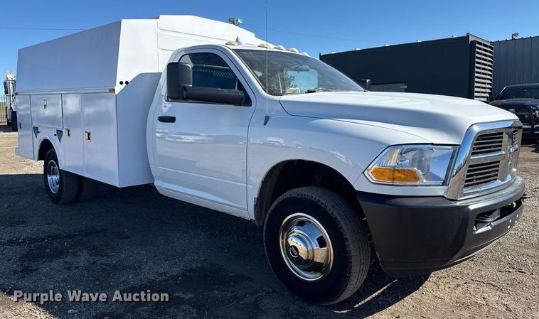image for item EG2580 2012 Dodge Ram 3500 utility bed pickup truck