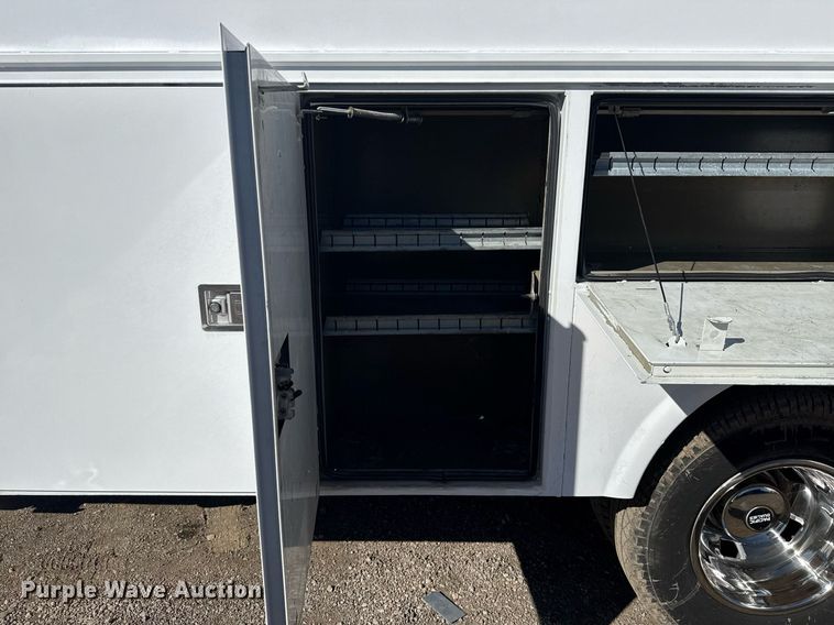 image for item EG2580 2012 Dodge Ram 3500 utility bed pickup truck