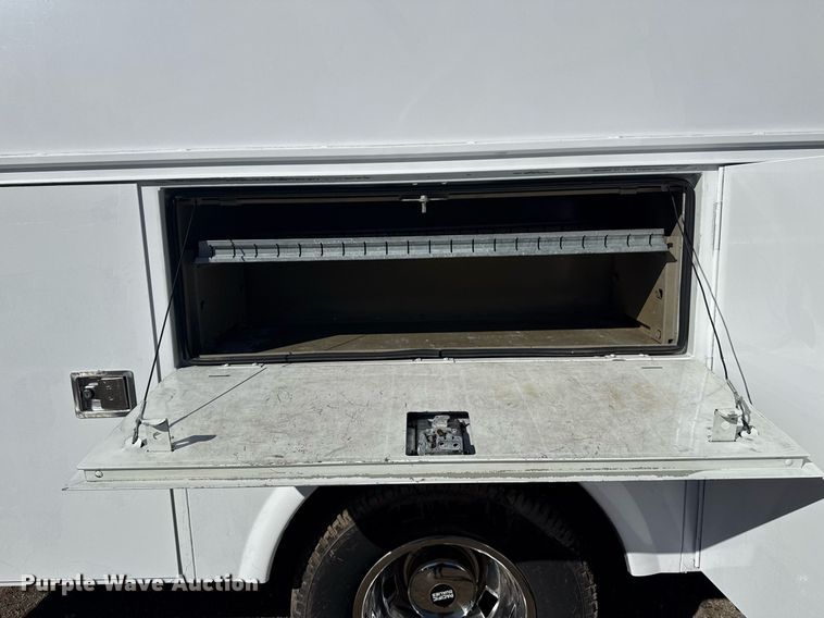 image for item EG2580 2012 Dodge Ram 3500 utility bed pickup truck