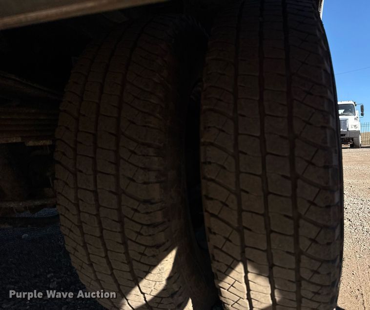 image for item EG2580 2012 Dodge Ram 3500 utility bed pickup truck