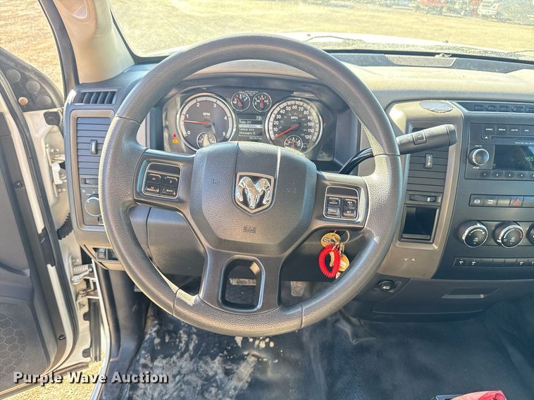 image for item EG2580 2012 Dodge Ram 3500 utility bed pickup truck