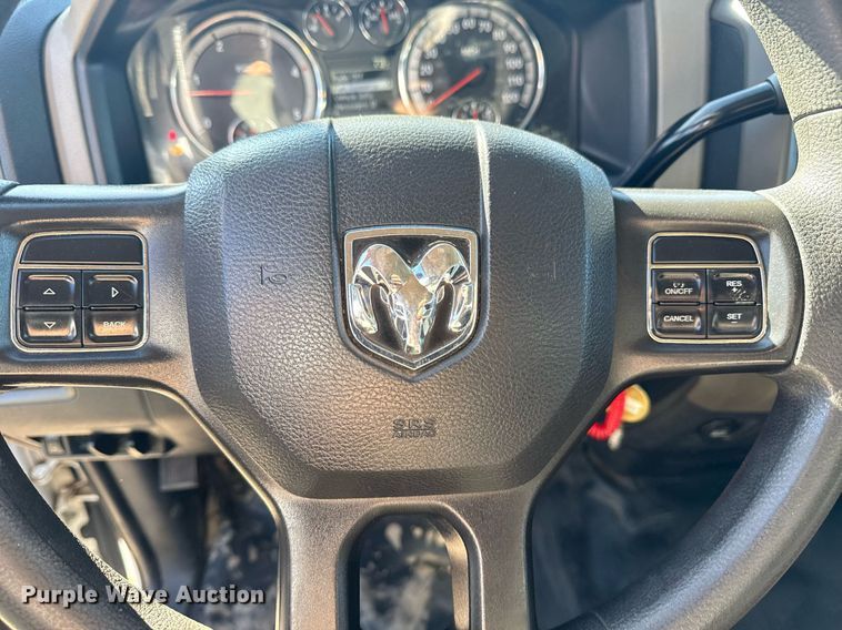 image for item EG2580 2012 Dodge Ram 3500 utility bed pickup truck