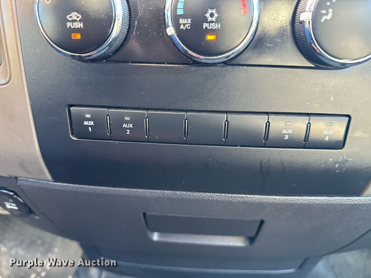 image for item EG2580 2012 Dodge Ram 3500 utility bed pickup truck