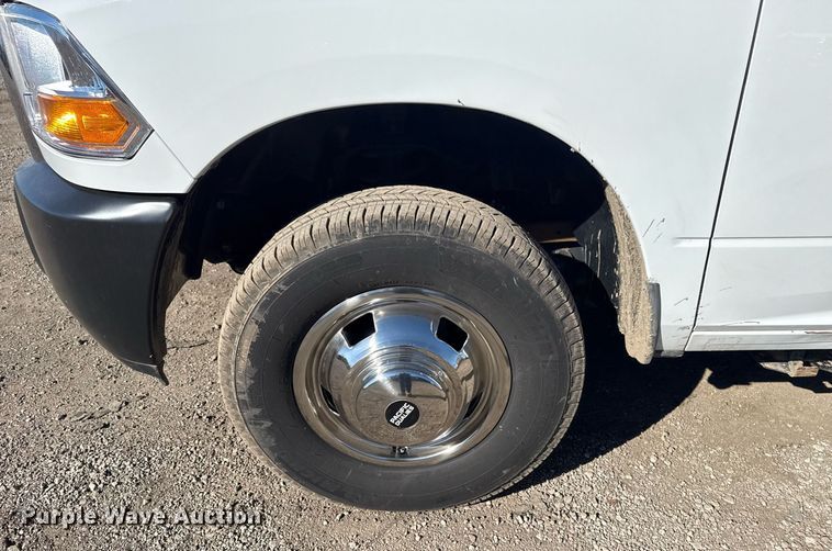 image for item EG2580 2012 Dodge Ram 3500 utility bed pickup truck