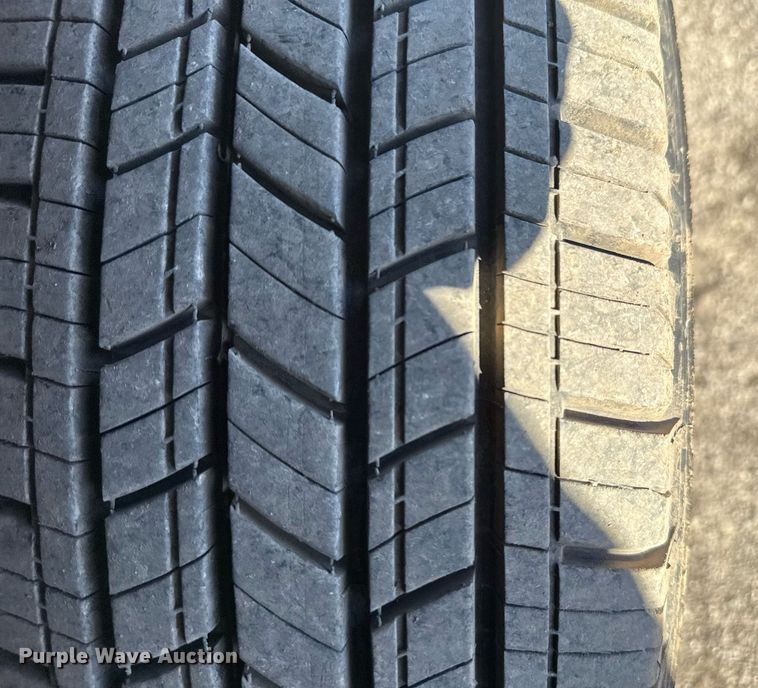 image for item EG2580 2012 Dodge Ram 3500 utility bed pickup truck