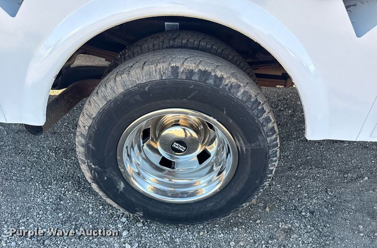 image for item EG2580 2012 Dodge Ram 3500 utility bed pickup truck