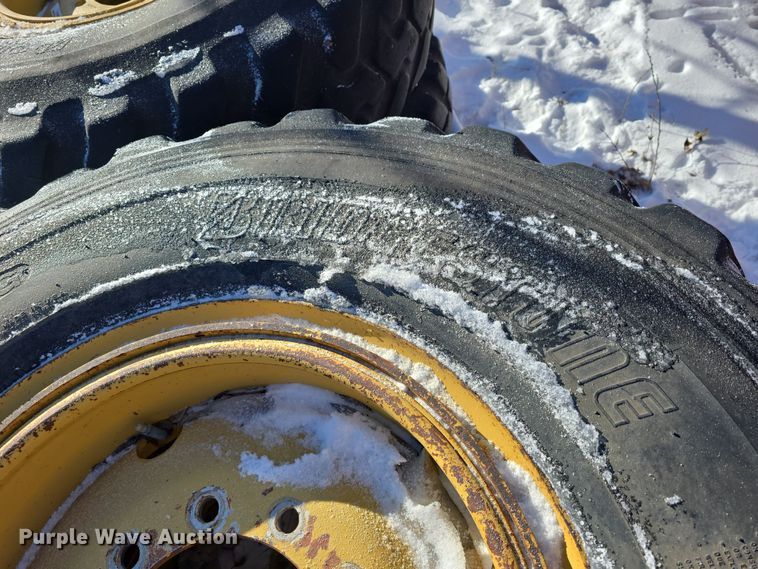 image for item EH8631 (6) 14.00R24TG tires and wheels