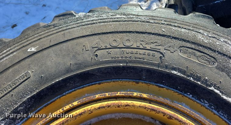 image for item EH8631 (6) 14.00R24TG tires and wheels