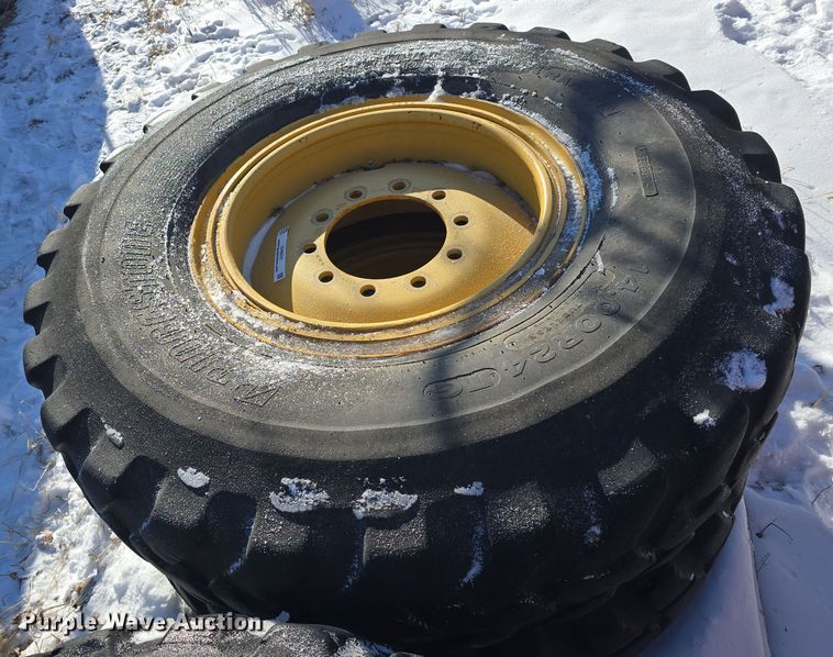 image for item EH8631 (6) 14.00R24TG tires and wheels