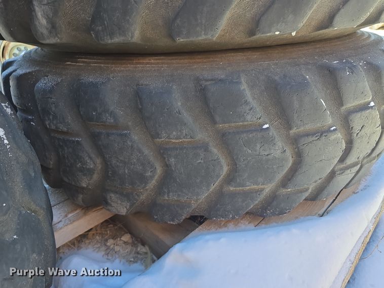 image for item EH8631 (6) 14.00R24TG tires and wheels