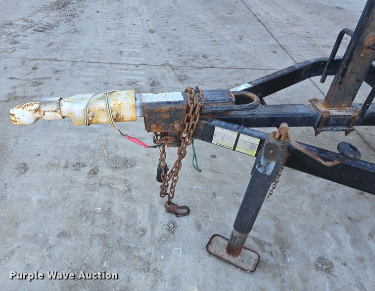 image for item EH8665 Lincoln Electric 305D Ranger welder/generator