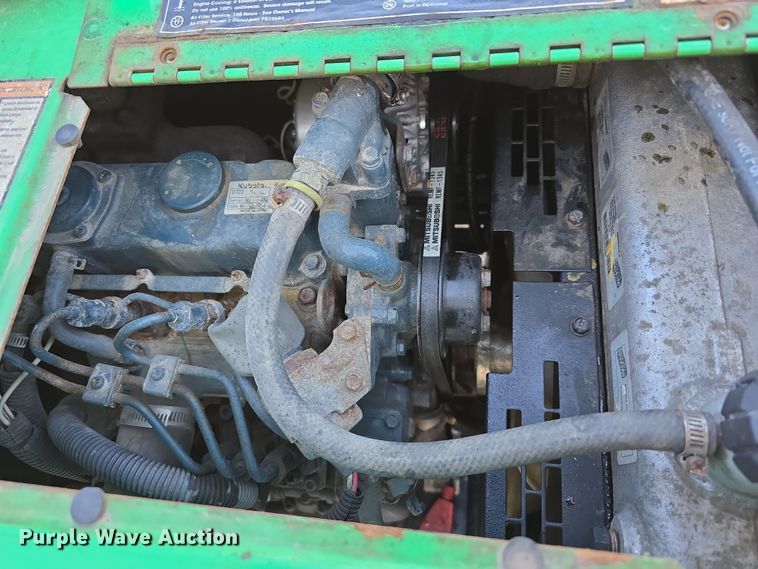 image for item EH8665 Lincoln Electric 305D Ranger welder/generator