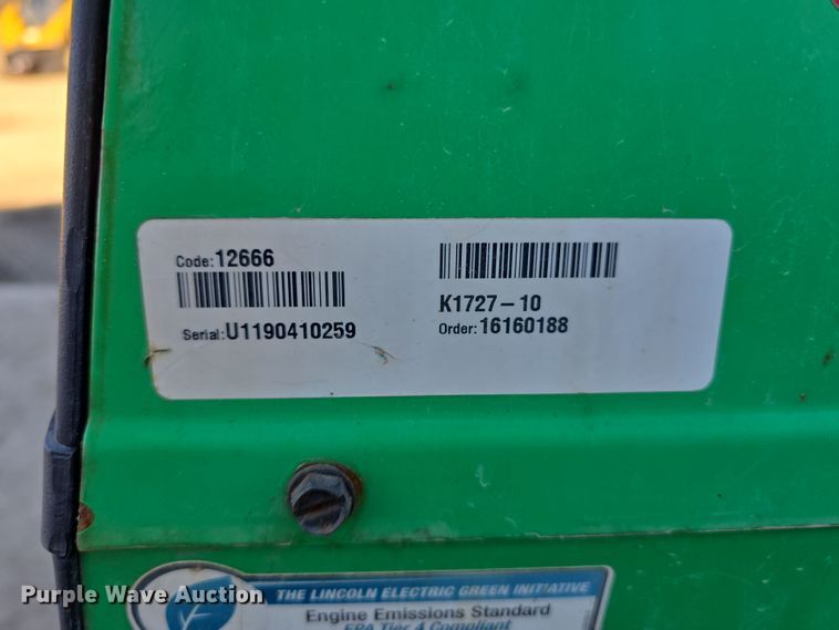 image for item EH8665 Lincoln Electric 305D Ranger welder/generator