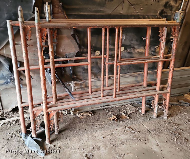 image for item EH8683 Scaffolding