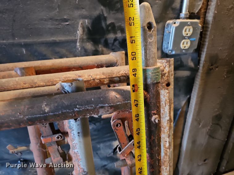 image for item EH8683 Scaffolding