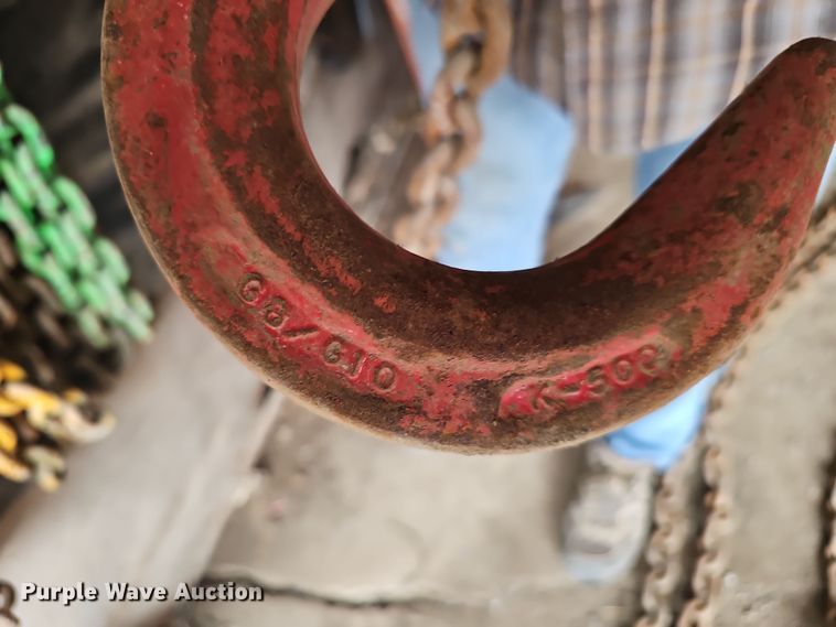 image for item EH8684 Tow chains