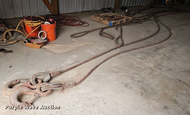 image for item EH8685 Tow cables