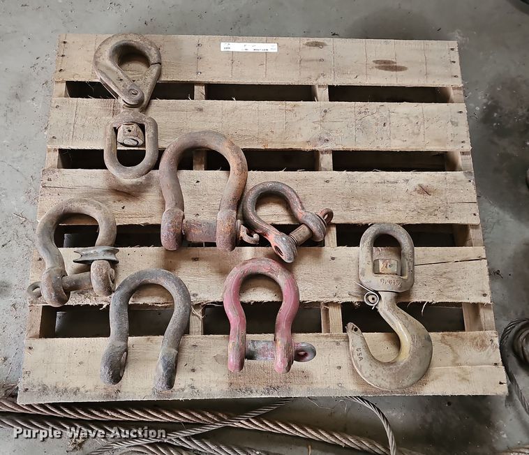 image for item EH8685 Tow cables