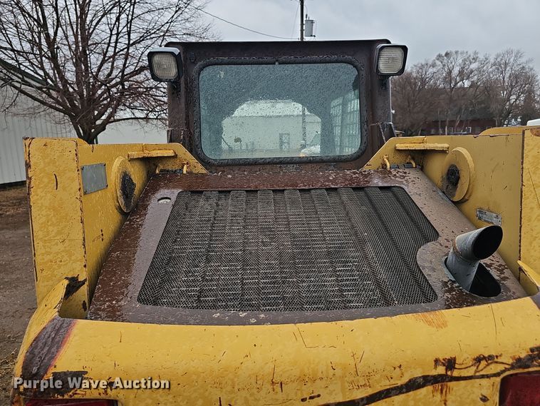 image for item EH8687 1999 Caterpillar 236 skid steer loader