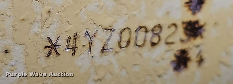 image for item EH8687 1999 Caterpillar 236 skid steer loader