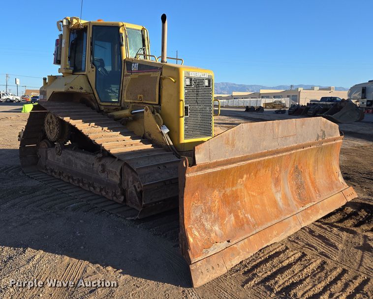 image for item EI4159 2003 Caterpillar D6N dozer