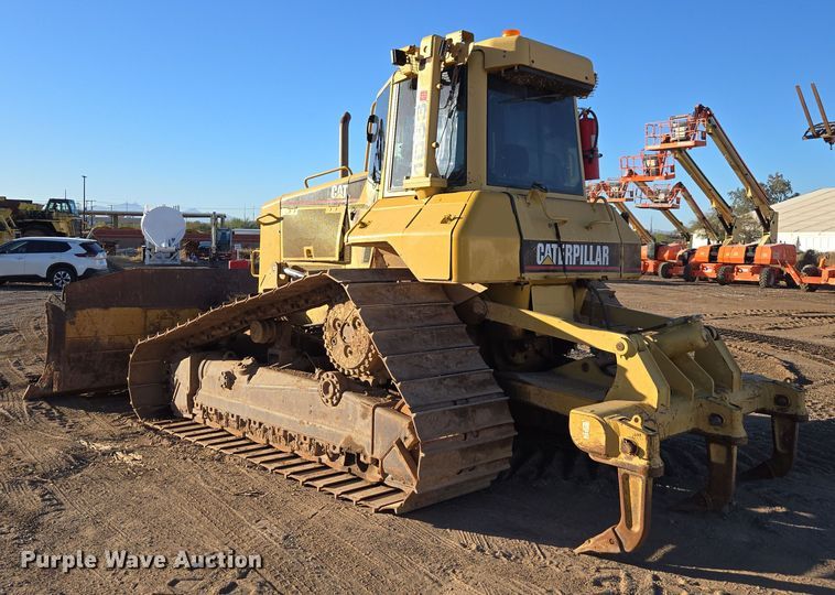 image for item EI4159 2003 Caterpillar D6N dozer