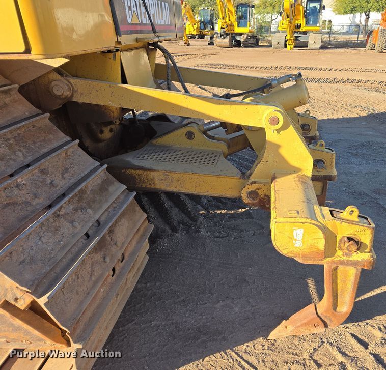 image for item EI4159 2003 Caterpillar D6N dozer