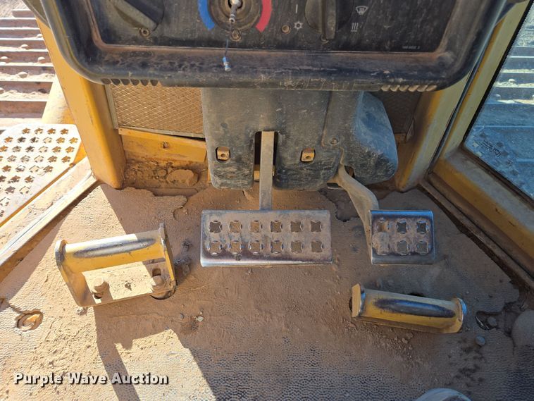 image for item EI4159 2003 Caterpillar D6N dozer