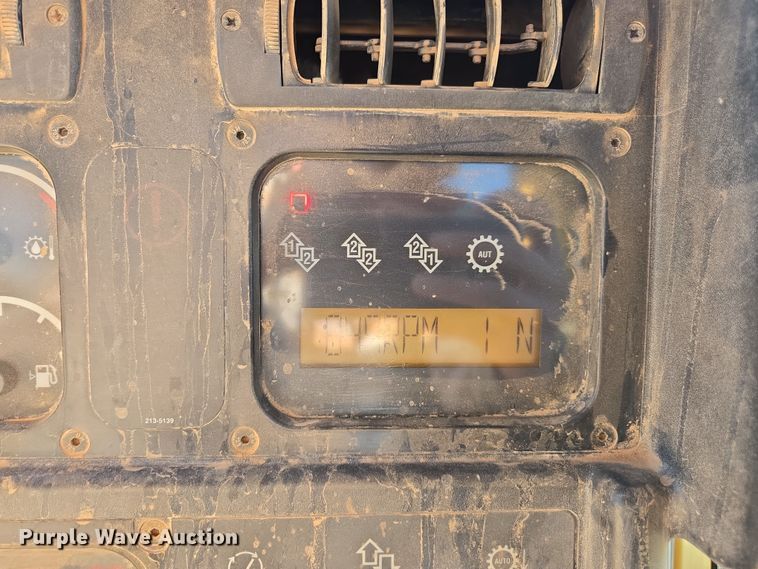 image for item EI4159 2003 Caterpillar D6N dozer