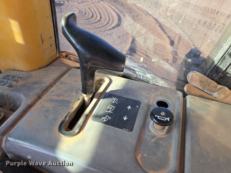 image for item EI4159 2003 Caterpillar D6N dozer