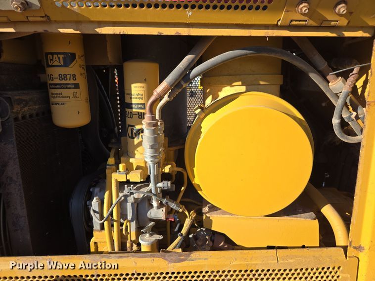 image for item EI4159 2003 Caterpillar D6N dozer