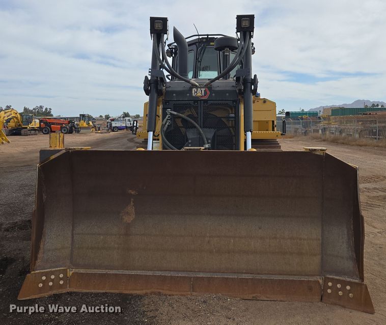 image for item EI4160 2020 Caterpillar D6 dozer