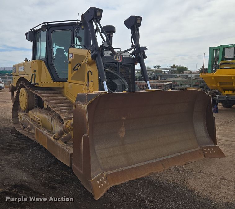 image for item EI4160 2020 Caterpillar D6 dozer