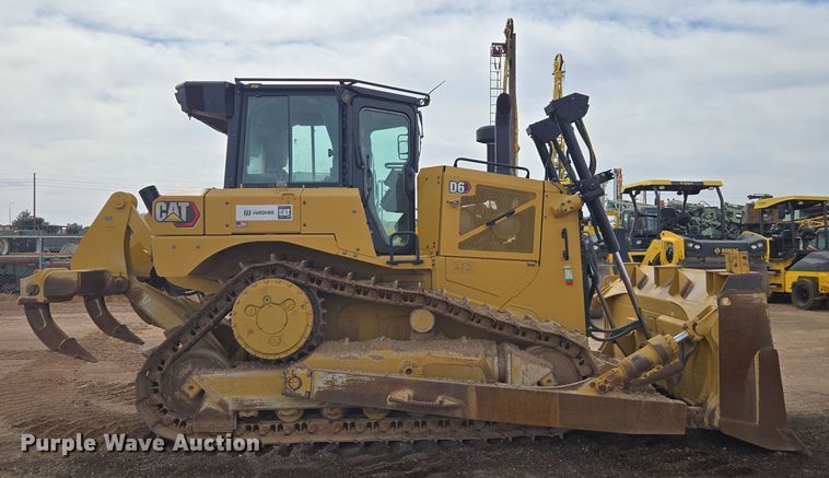 image for item EI4160 2020 Caterpillar D6 dozer