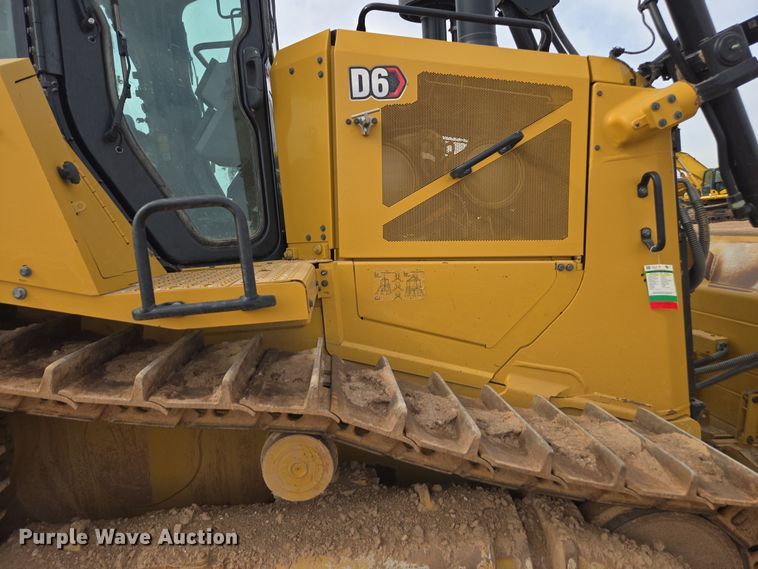 image for item EI4160 2020 Caterpillar D6 dozer