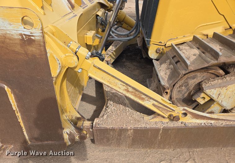 image for item EI4160 2020 Caterpillar D6 dozer