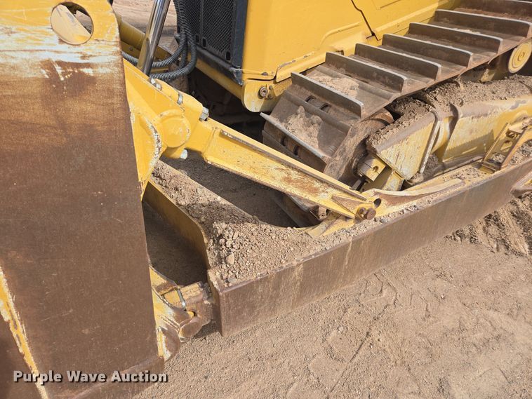 image for item EI4160 2020 Caterpillar D6 dozer