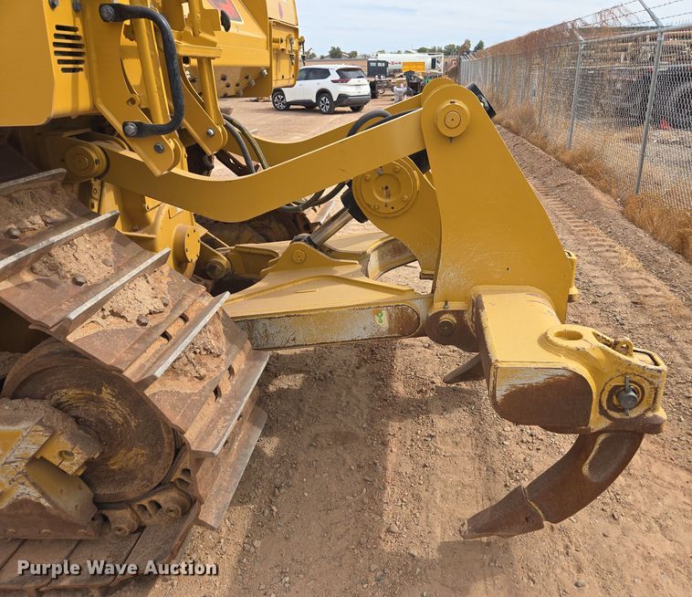 image for item EI4160 2020 Caterpillar D6 dozer