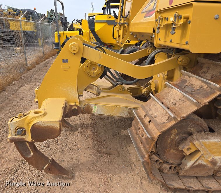 image for item EI4160 2020 Caterpillar D6 dozer