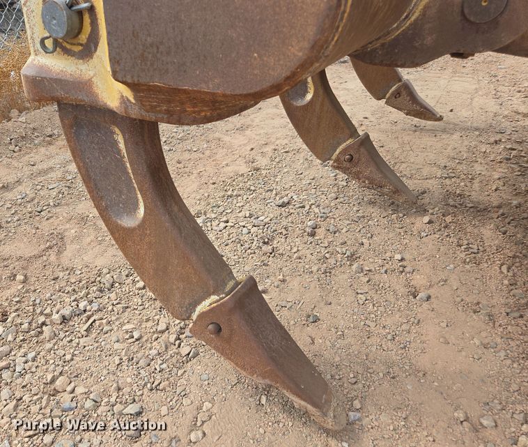 image for item EI4160 2020 Caterpillar D6 dozer