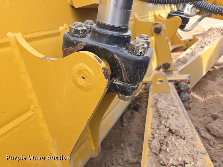 image for item EI4160 2020 Caterpillar D6 dozer