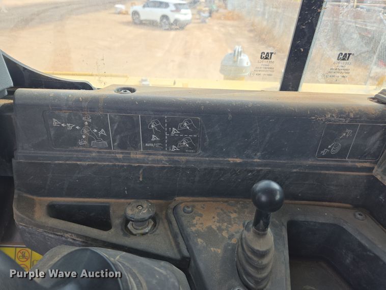 image for item EI4160 2020 Caterpillar D6 dozer