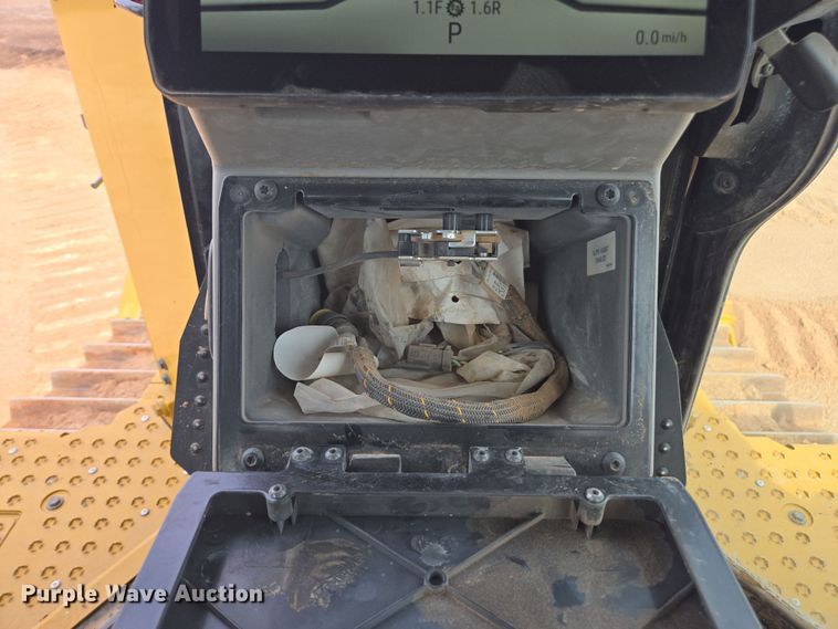 image for item EI4160 2020 Caterpillar D6 dozer