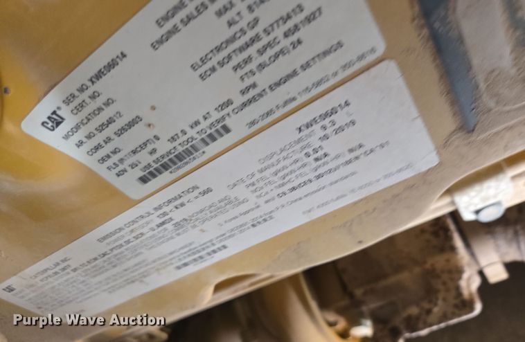 image for item EI4160 2020 Caterpillar D6 dozer