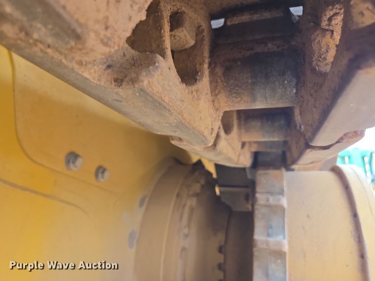 image for item EI4160 2020 Caterpillar D6 dozer