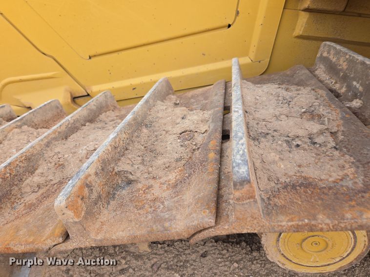 image for item EI4160 2020 Caterpillar D6 dozer